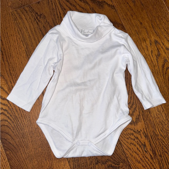 Kissy Kissy One Pieces Kissy Kissy Turtleneck Onesie Size 36 Months